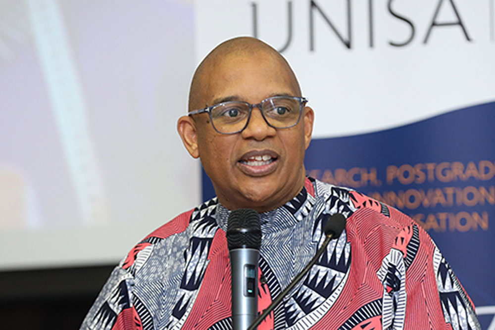 Lincoln Mali launches book on African leadership